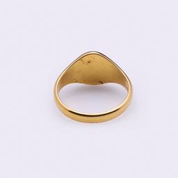 Vintage 18K Yellow Gold Ring with Engraved Fleur de Lis