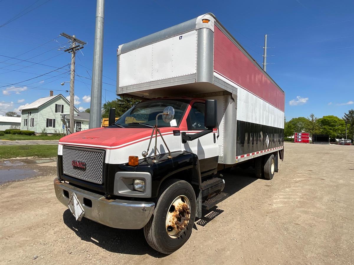 2006 GMC C6500 Box Truck