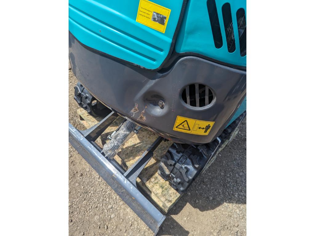 AGT QK16R Mini Excavator