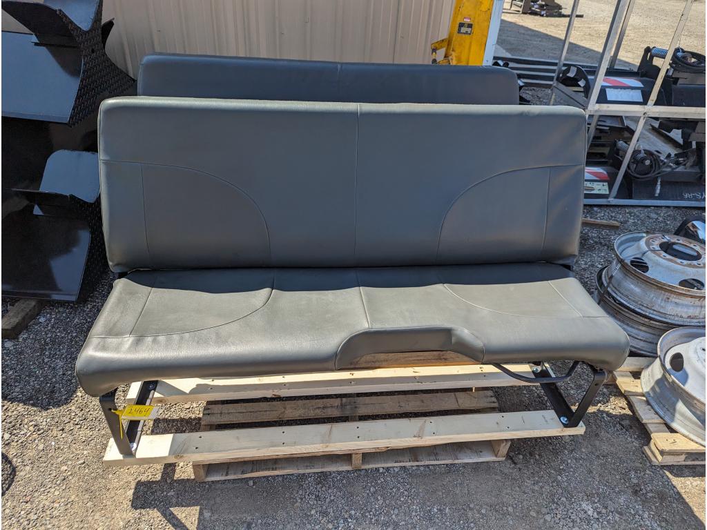 (2)-INTERNATIONAL NAVISTAR DURASTAR 43OO / 4400  7300 7400 7500 BenchSeats Surplus Used Take off