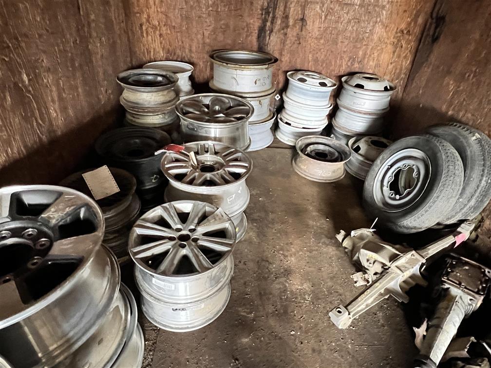 STORAGE TRAILER & CONTENTS: TRUCK & TRAILER RIMS, TRANSMISSIONS, REAR ENDS, TIRES, MISC.