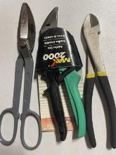 Assorted Set Of 3 Cutters