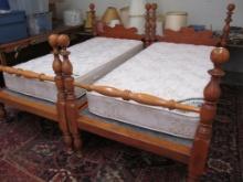Pair of Maple Cannonball Twin Beds w/ Clean Mattresses