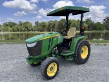 John Deere 3033R