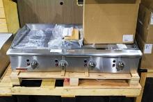 NEW CECILWARE PRO CE-G48TPF 48IN. GAS FLAT GRILL
