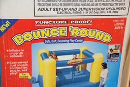 Bounce 'Round 8' x 8' Inflatable Bounce Play Center