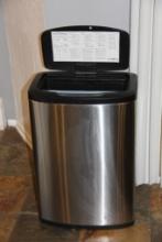 Stainless Automatic Lid Trash Can