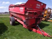 Knight 3142 Mixer Wagon, Orange, Tub Has Been Welded, Rough Shape, No Scale
