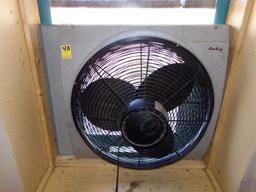 Air King 22'' Exhaust Fan in Window, Outer Part is Expandable