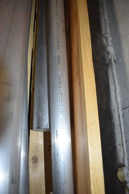 CRATE OF ALUMINUM ROUND STOCK UP TO 6'LONG, AND