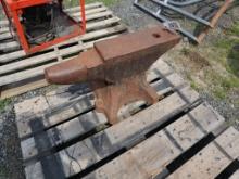 Fisher Anvil - 240 lbs (damaged horn)