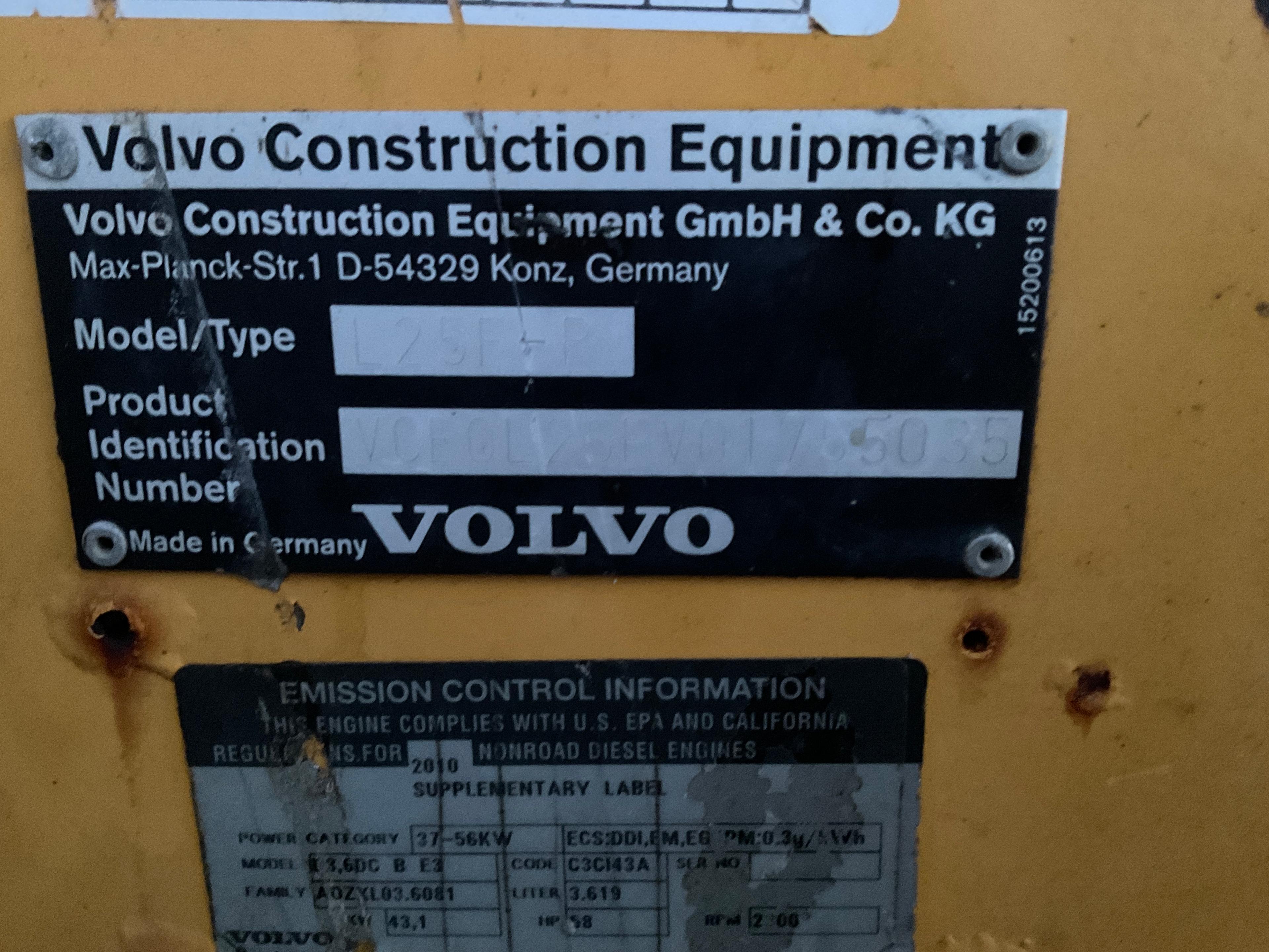 Volvo L25 Articulating Loader