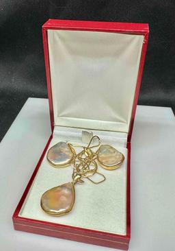 Italy 14k Gold Pearl Necklace and 18k Gold Pearl Earrings 16.1g total