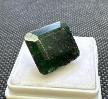 Square Cut Deep Green Emerald Gemstone 14.80ct