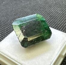 Emerald Cut Green Emerald Gemstone 15.70ct