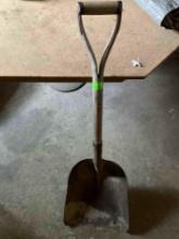 shovel scoop