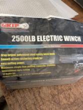 2500 pound electric winch