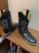 handmade Justin, full quill ostrich, round, toe crepe soul size 10 a