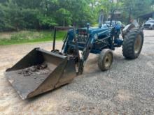Ford 4000 Tractor with Front End Loader
