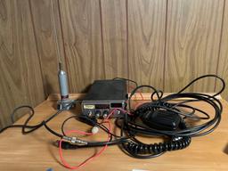 Vtg GE CB Radio With Antennae and Accessories