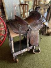 Hamley Trophy saddle