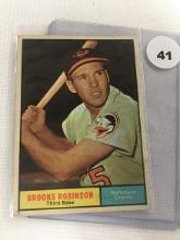 1961 Topps #10, Brooks Robinson