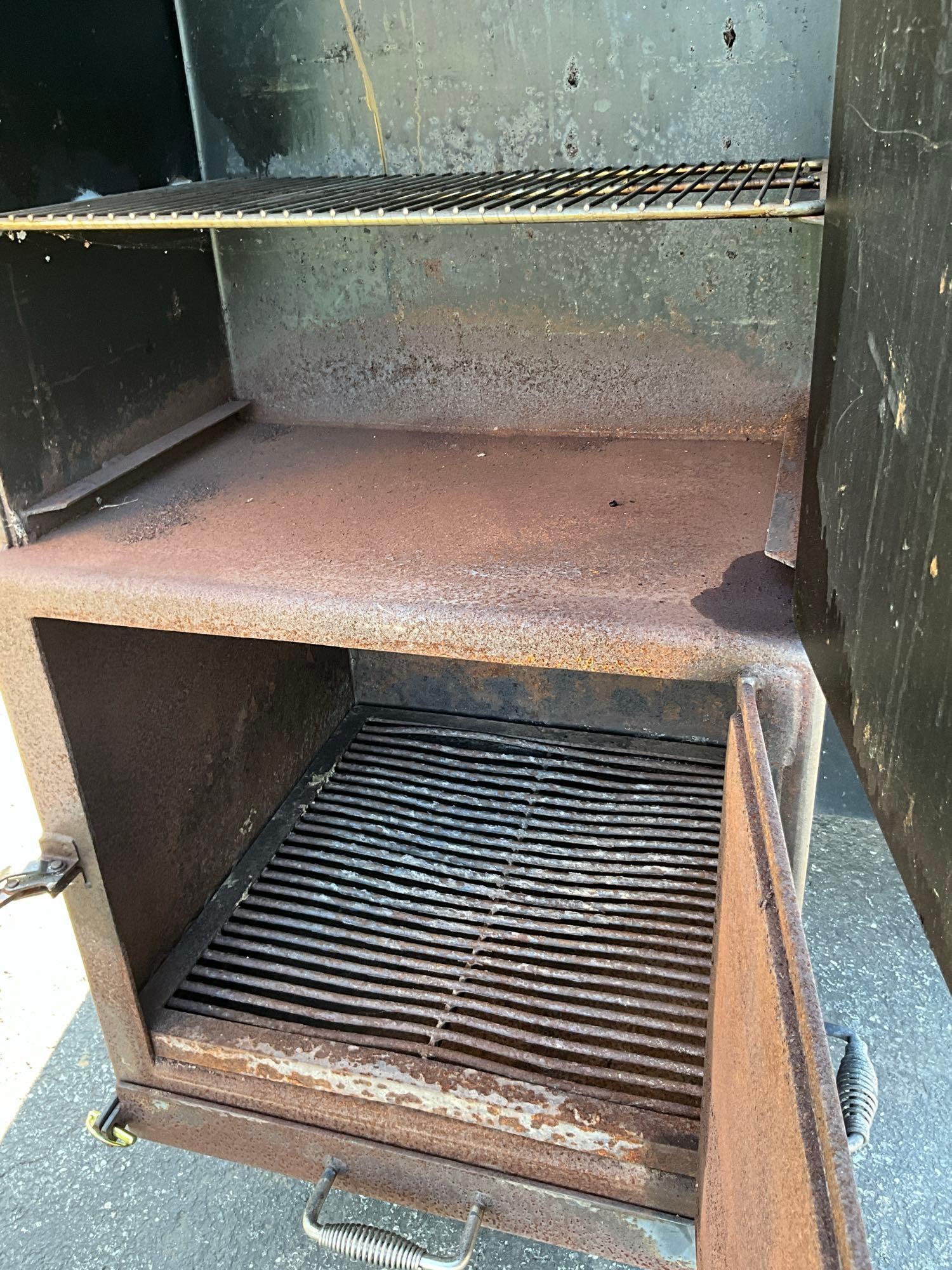 2015 TS 250 W/Insulated BBQ, 42/SSES/SS DRIP PAN