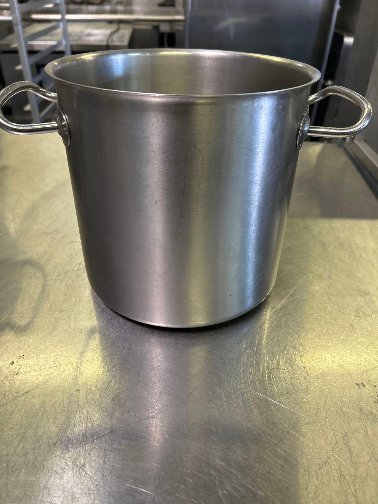 Lot of 3 Assorted Size Stainless Steel Stock Pots