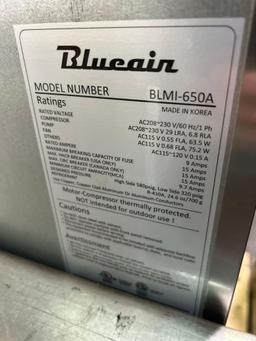Blue Air 650 lb. Crescent Cube Ice Machine.