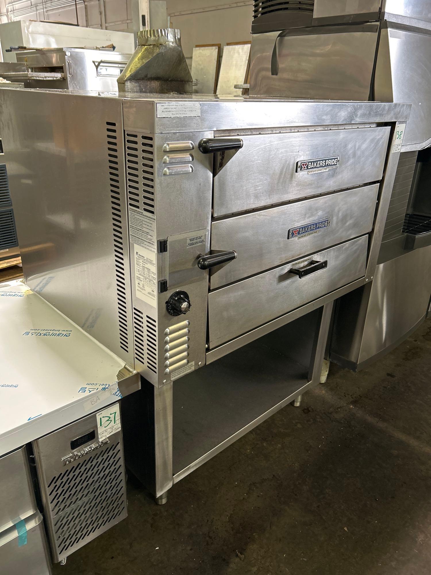 Bakers Pride Mdl. GP61 Two Door Countertop Gas Pizza Oven