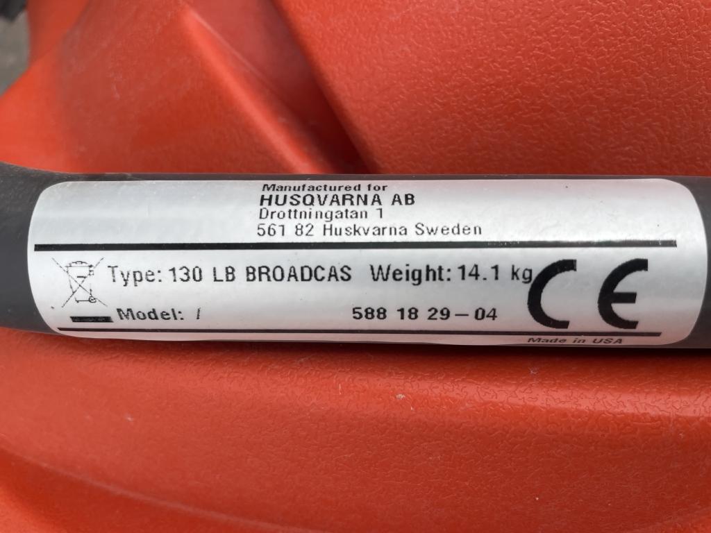 Husqvarna BS 130T Broadcast Speader
