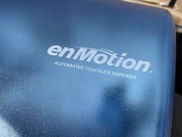 Aprx(10) enMotion Automatic Towel Dispensers