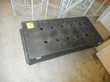 PLASTIC DUNNAGE BASES