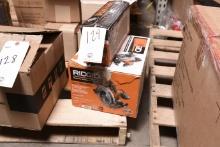 Ridgid 6.5 in Compact Framing Saw with Battery and Charger