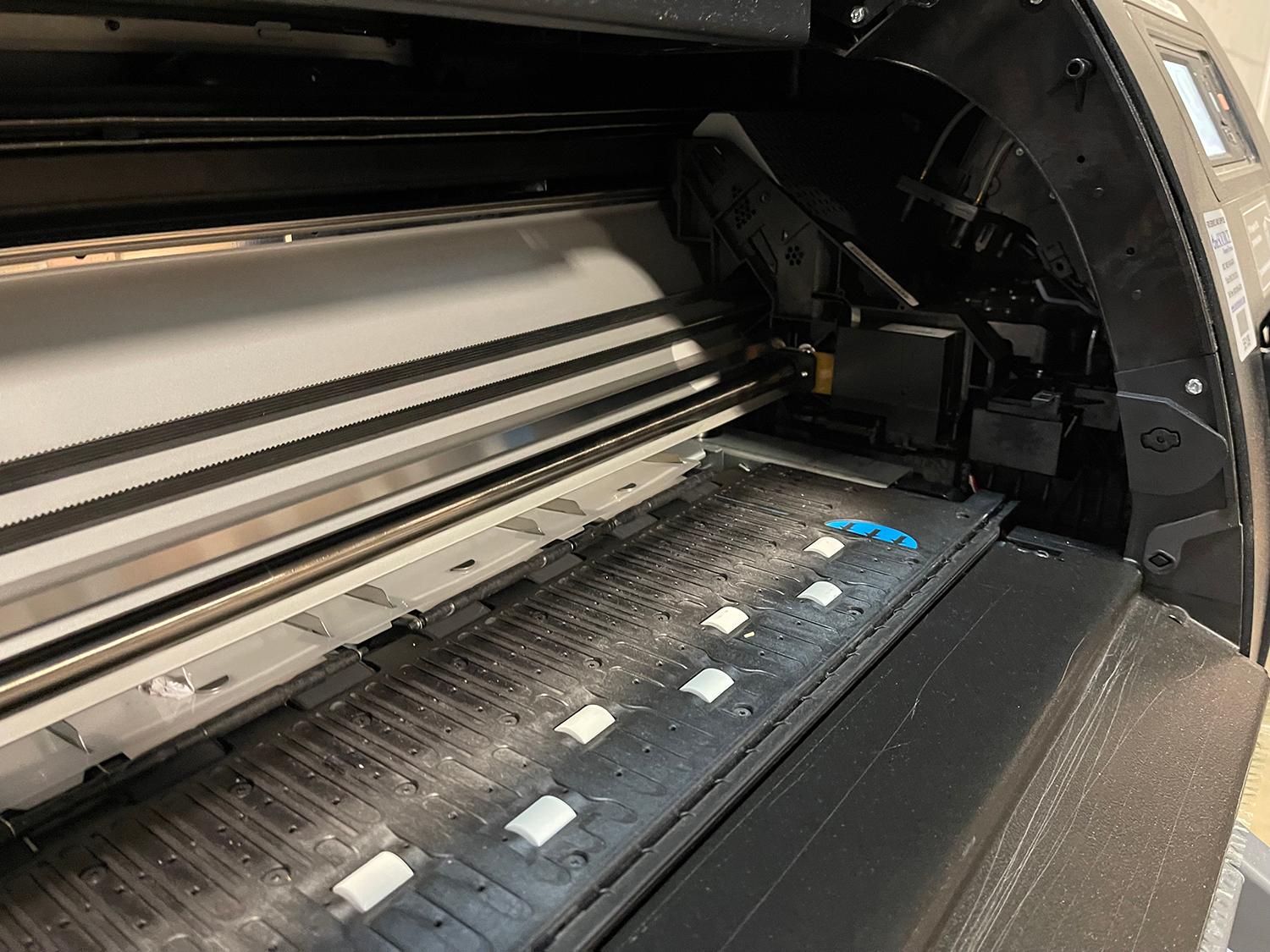 HP Z6600 - 64" photo production printer ulta clean (Dallas, Texas)
