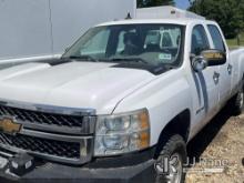 2012 Chevrolet Silverado 2500 Crew-Cab Pickup Truck Not Running, Condition Unknown) 
(Dead Battery,