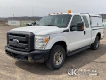 (Duluth, MN) 2016 Ford F250 Extended-Cab Pickup Truck Runs & Moves) (Seller States Drivable But Not