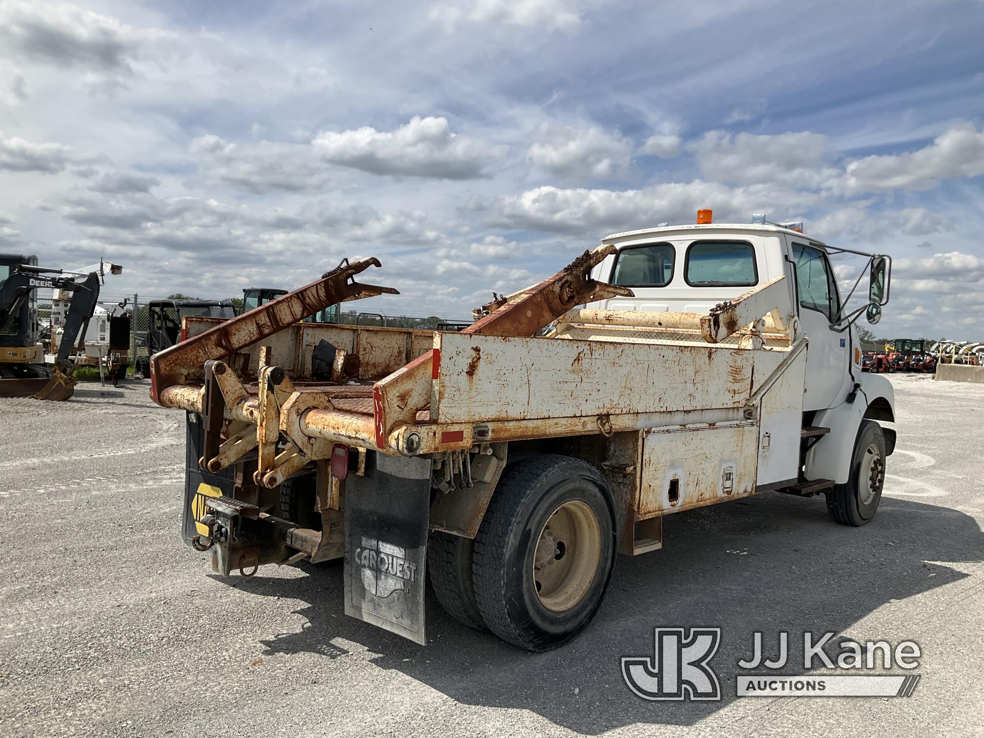 (Hawk Point, MO) 2000 Sterling L7500 Reel Loader Truck Runs, Moves & Operates) (Rust and Paint Damag