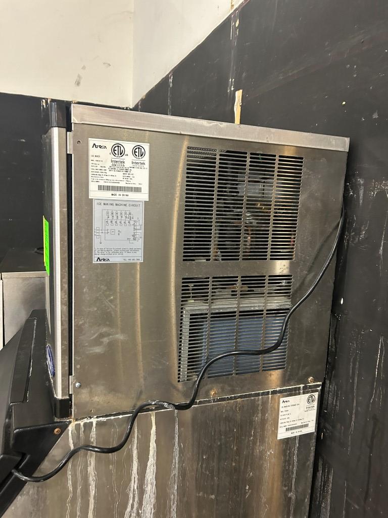 2018 Atosa Self-Contained Natural Refrigerant Ice Maker