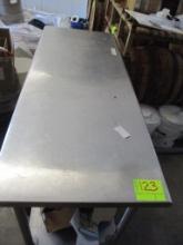 STANLESS STEEL TABLE 2 FT X 5 FTX 30 IN HIGH