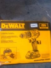 Dewalt 1/2 '' Brushless Drill / Driver Kit (Like New)