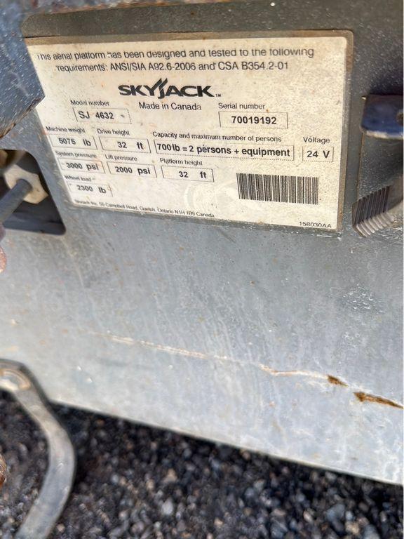 2014 Skyjack SJ1114632 Scissor Lift