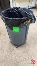 Rubbermaid Brute Garbage Can W/ Dolly