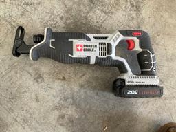 Porter Cable 20V Cordless Drill / Saw Saw