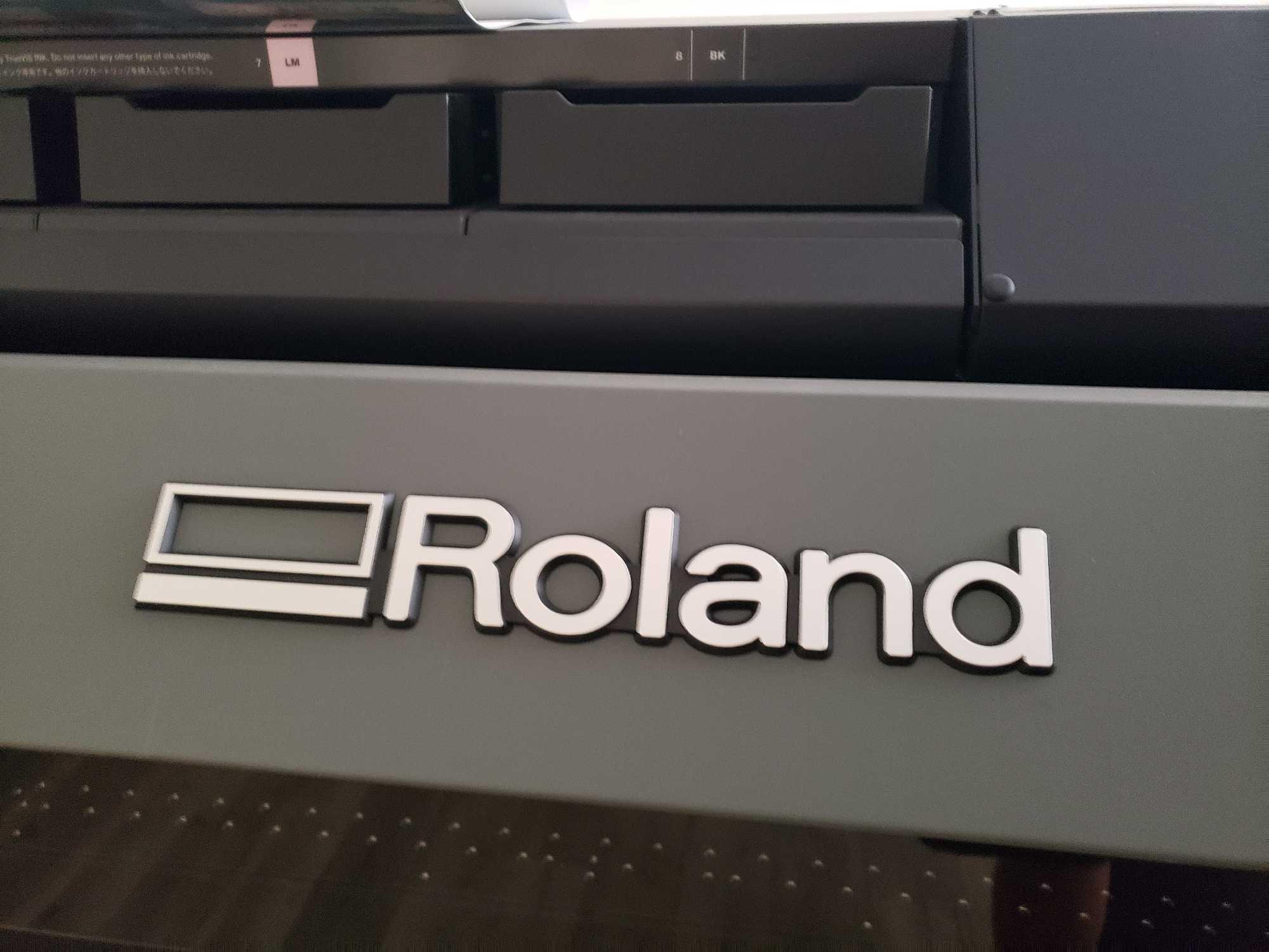 Roland TrueVIS VG3-540 Large-Format Inkjet Printer and Cutter