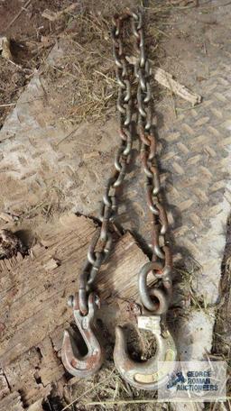 small lifting chain with hooks