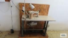 Singer commercial sewing machine with foldable platform