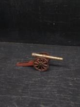 Cast Iron Field Artillery Cannon Toy