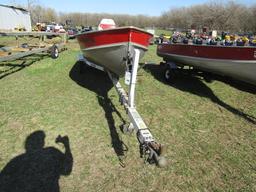 69. 1953 LUND 14 FT. ALUMINUM FISHING BOAT WITH YACHT CLUB TRAILER, REGISTRATION on BOAT,
