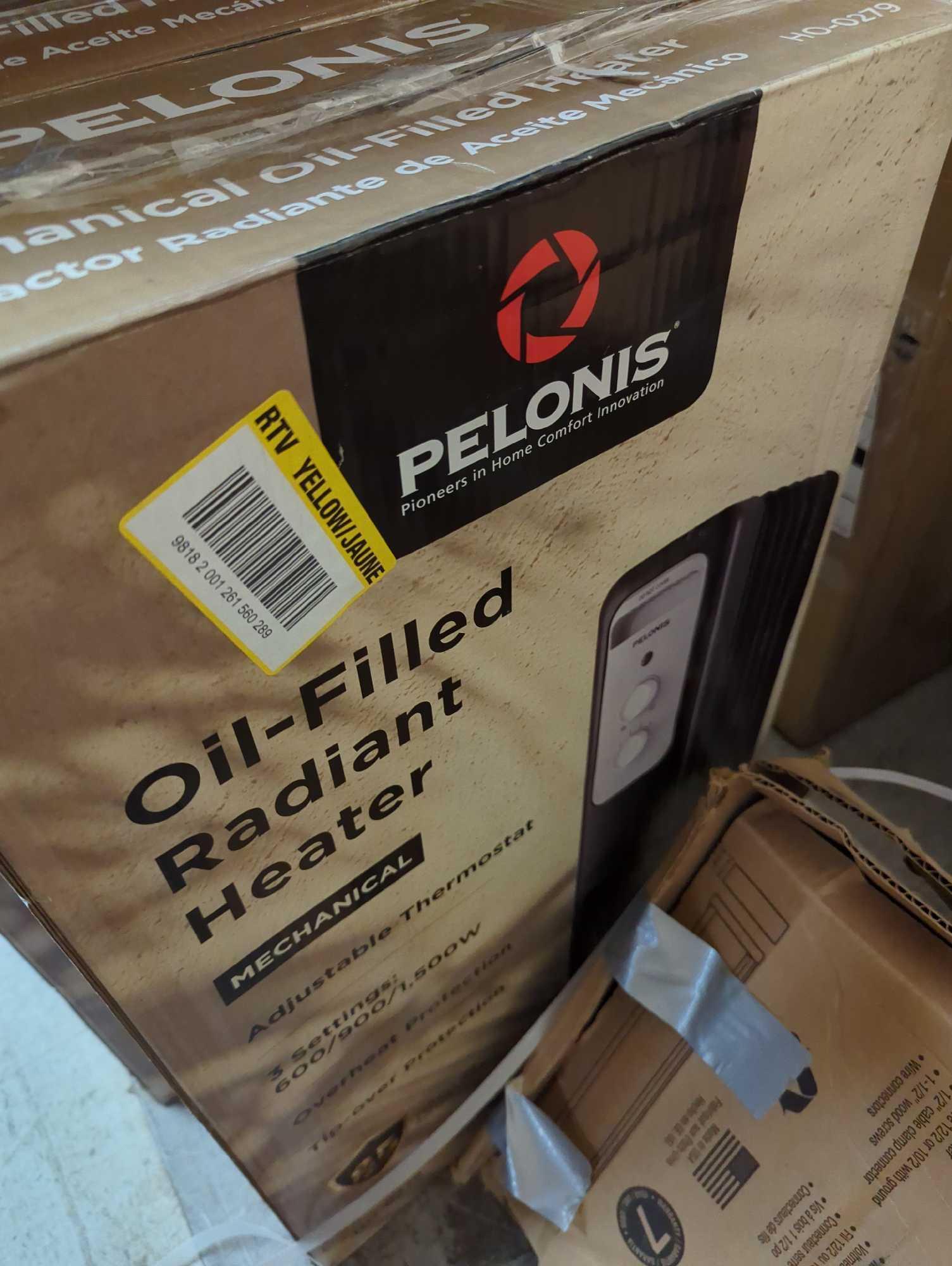 Pelonis 1,500-Watt Oil-Filled Radiant Electric Space Heater with Thermostat, Appears to be New in
